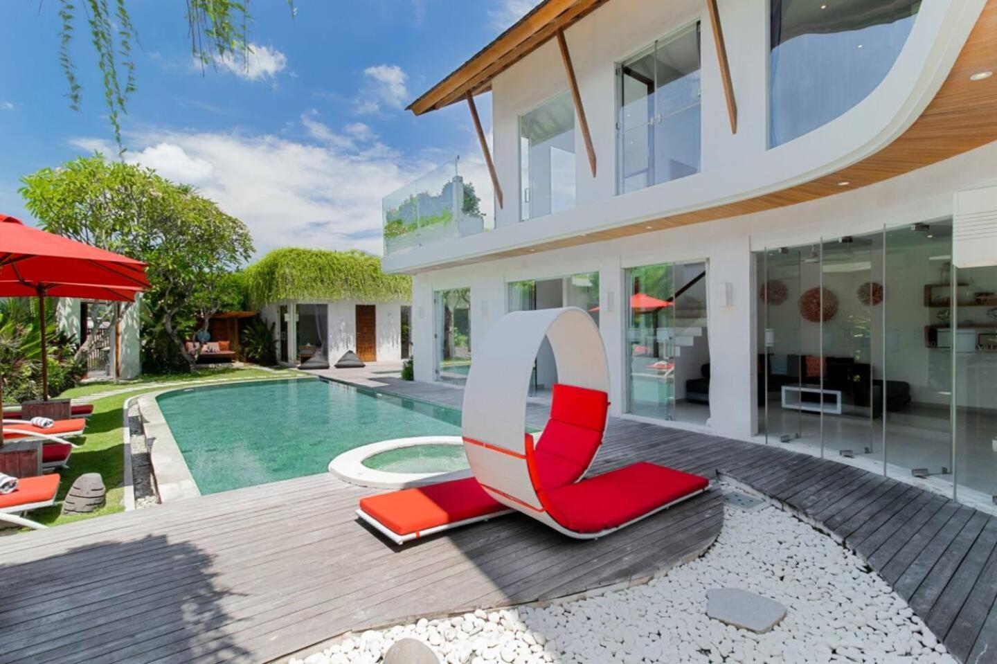 Deluxe Villa