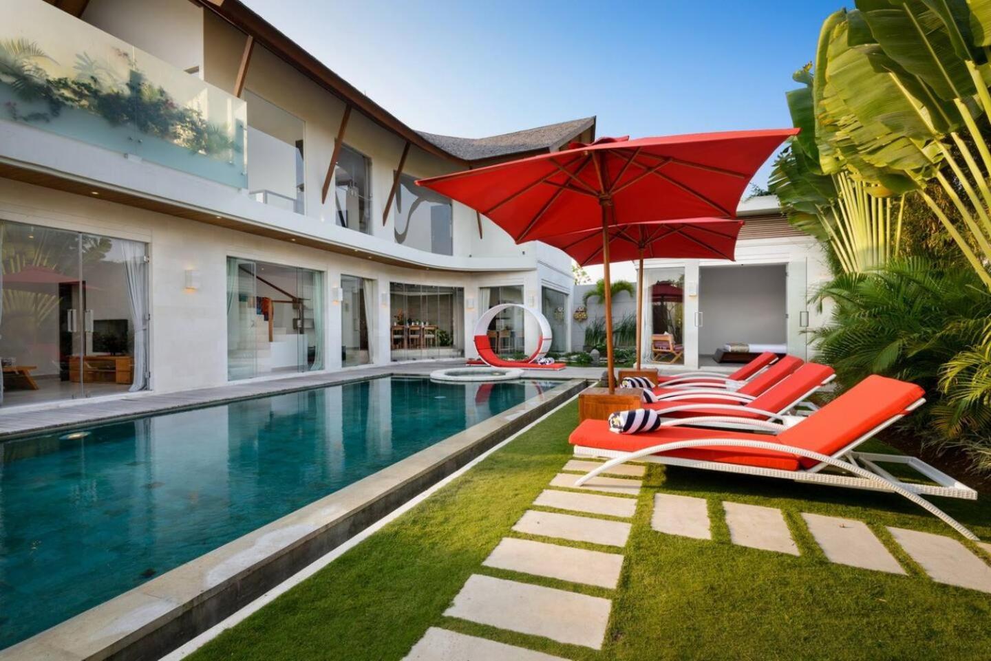 Deluxe Villa