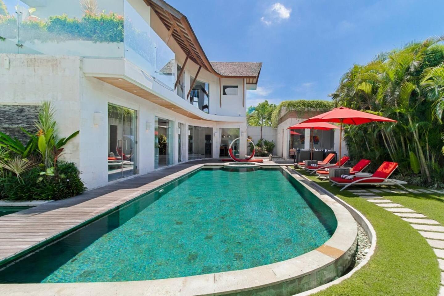Deluxe Villa