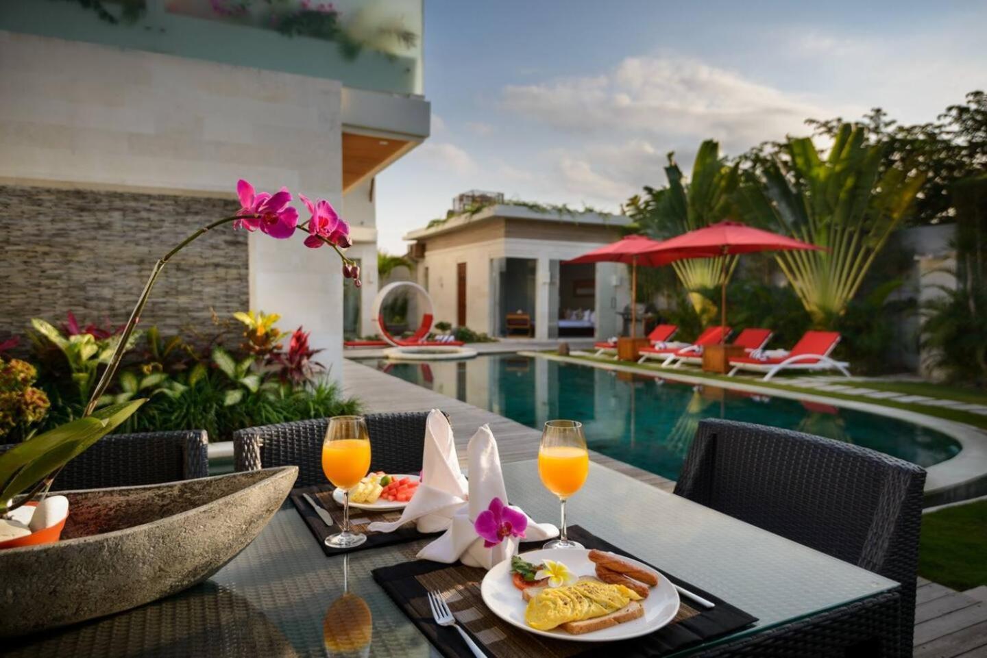 Deluxe Villa